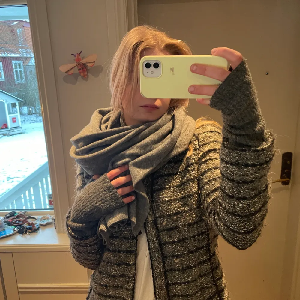 Kan användas som både kofta eller jacka och i superfint skick från Isabel Marant étoile 💕 återförsäljs på andra sidor för 200-450$. Jackor.