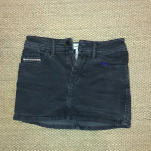 Diesel Jeanskjol - Grå/svart. 