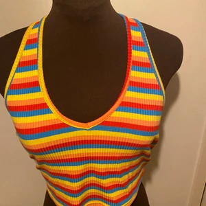 Randig halterneck topp - Topp från shien. Storlek M.