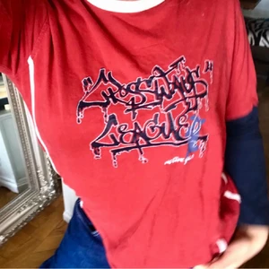 tshirt  -  står att det är 146/152 men den passar S, aldrig anvönd💓 