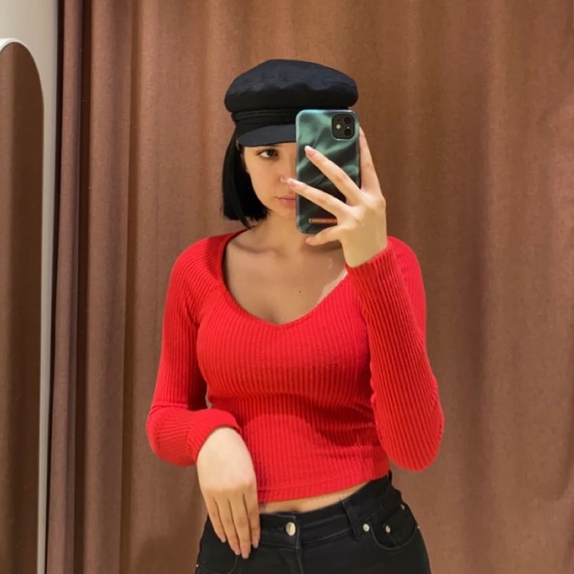 Röd tröja från Gina Tricot - 90