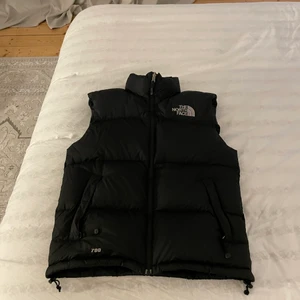 North face väst  - North face väst i bra skick ! 