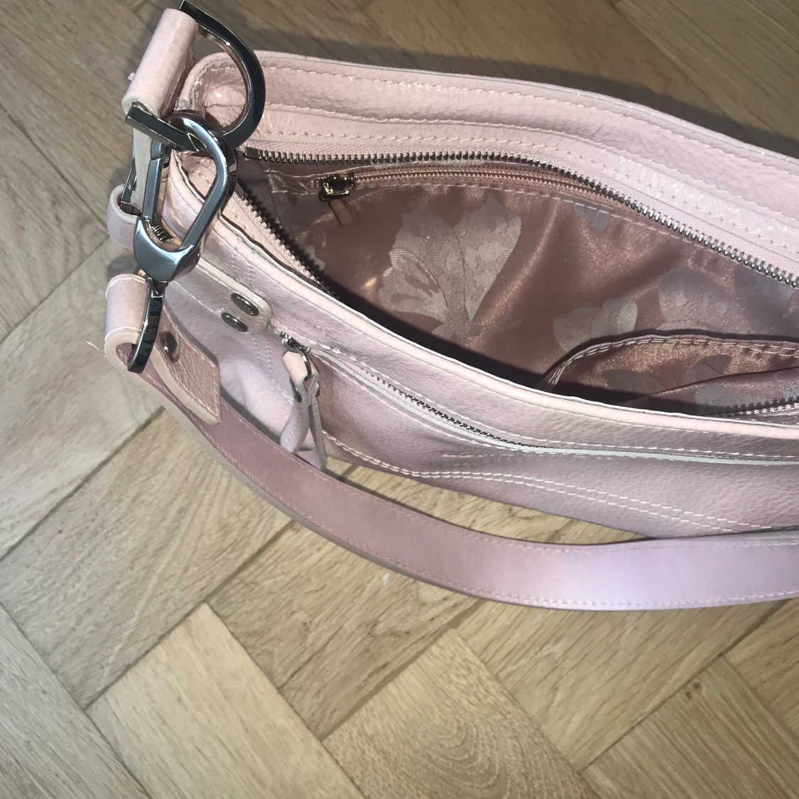 Longchamp väska - 91