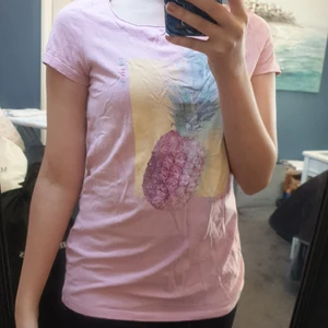 T-shirt  - T-shirt me tryck