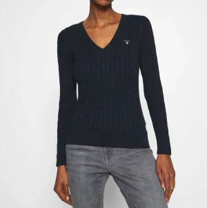 GANT - Fin Gant tröja i bra skick. Nypris 1300kr säljs för 400kr.