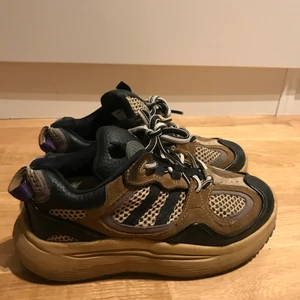 Eytys Turbo strl 37 - Sneakers i storlek 37/4.5 i bra skick 👍🏼