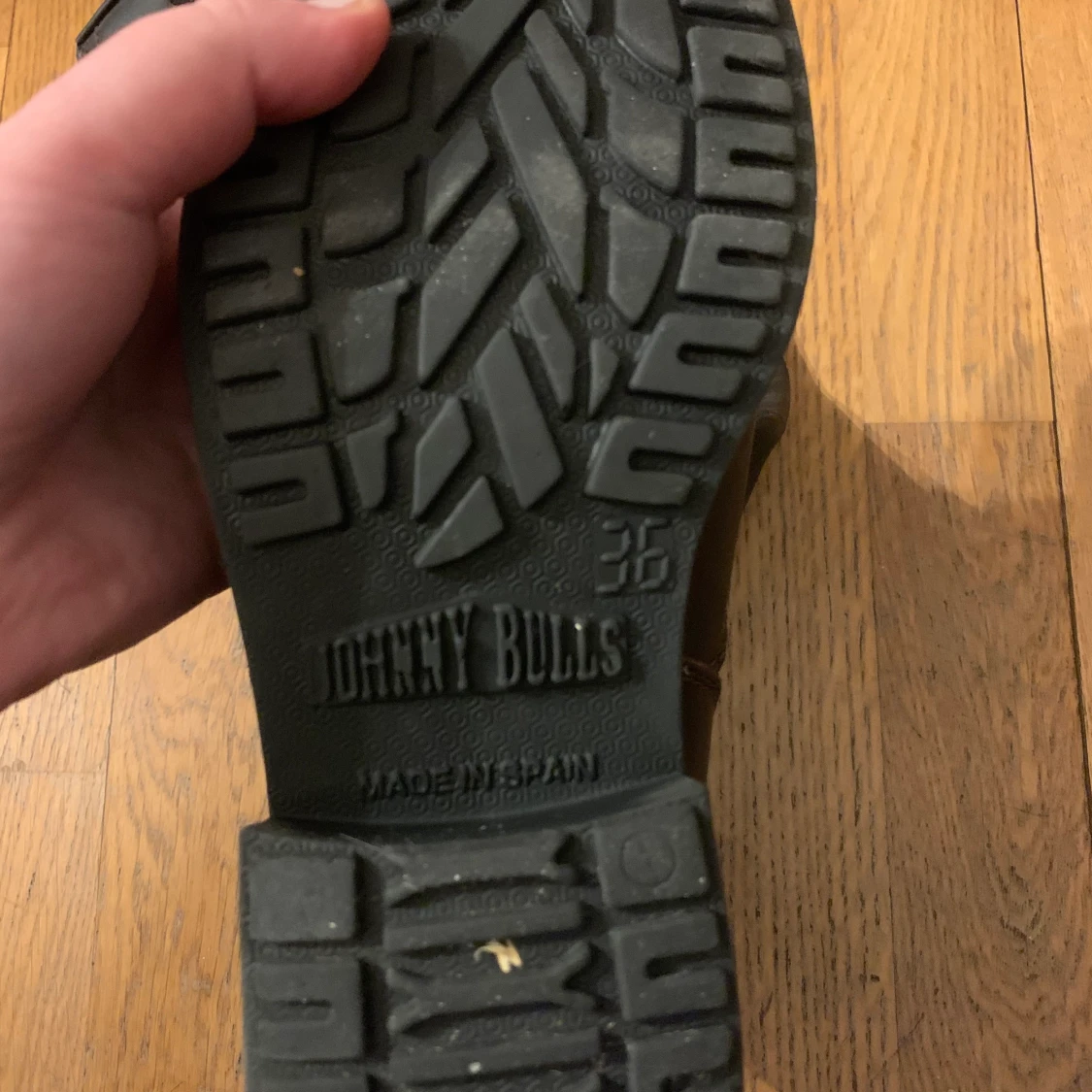 Höga Johnny bulls  - 91