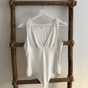 Body - Plagget är sparsamt använt 🙂