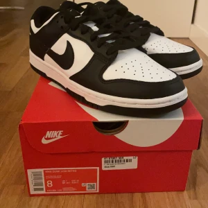 Nike dunk ”panda” 🐼 - HELT NYA, KVITTO FINNS, SNABB DEAL