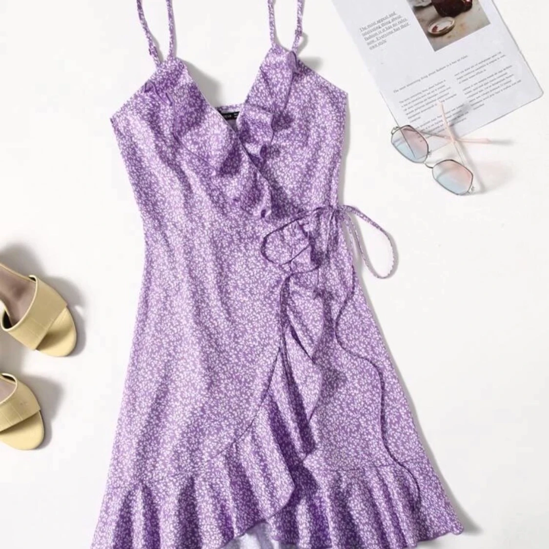 Lila omlottklänning - 90