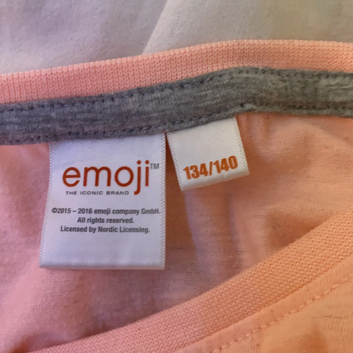 Emoji t-Shirt 👯🍩😂 - 91