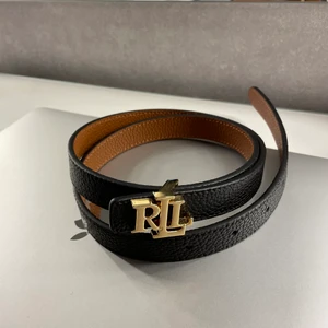 Bälte  - Skärp från Lauren Ralph Lauren i svart. Använt endast en gång. Storlek 80 som motsvarar S