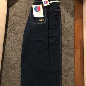 District 46 Mega - Completely new and not used. Bought on new 799 kr and just trying to get rid of