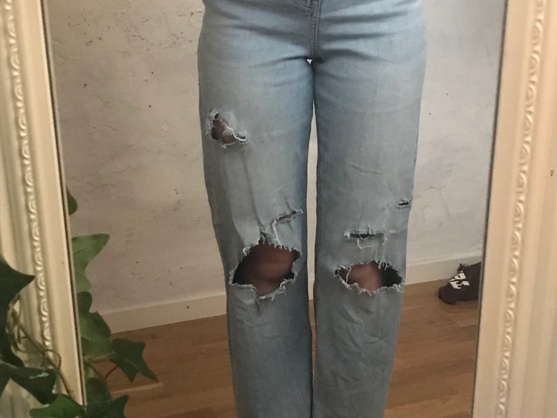 Wide jeans från Lindex strlk 170