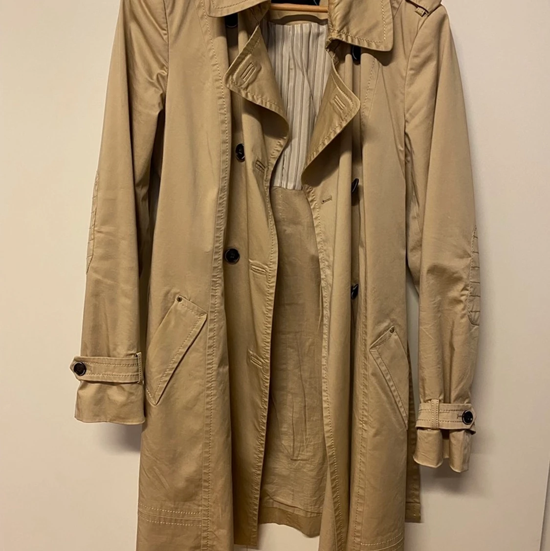 Esprit trenchcoat 