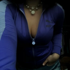 Pumatröja  - Lila Zipup från puma☮️ PRISET ÄR INKLUSIVE FRAKT