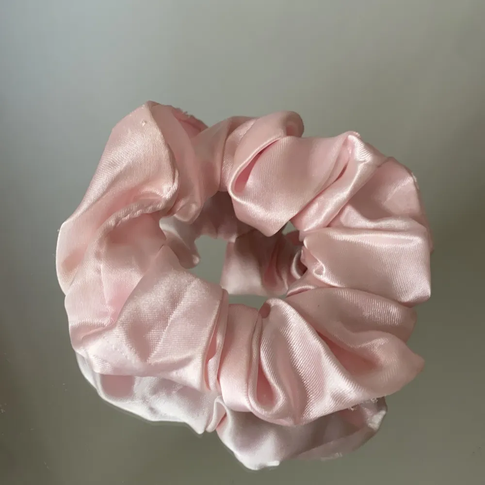 Rosa scrunchies . Asusteet.