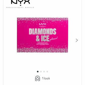 Nyx diamond&ice palette  - Köpte den för 899kr på Lyko men har bara använt en gång/två färger. Jätte fin pallete med 80 olika färger. För mer information skriv till mig på chatten. 