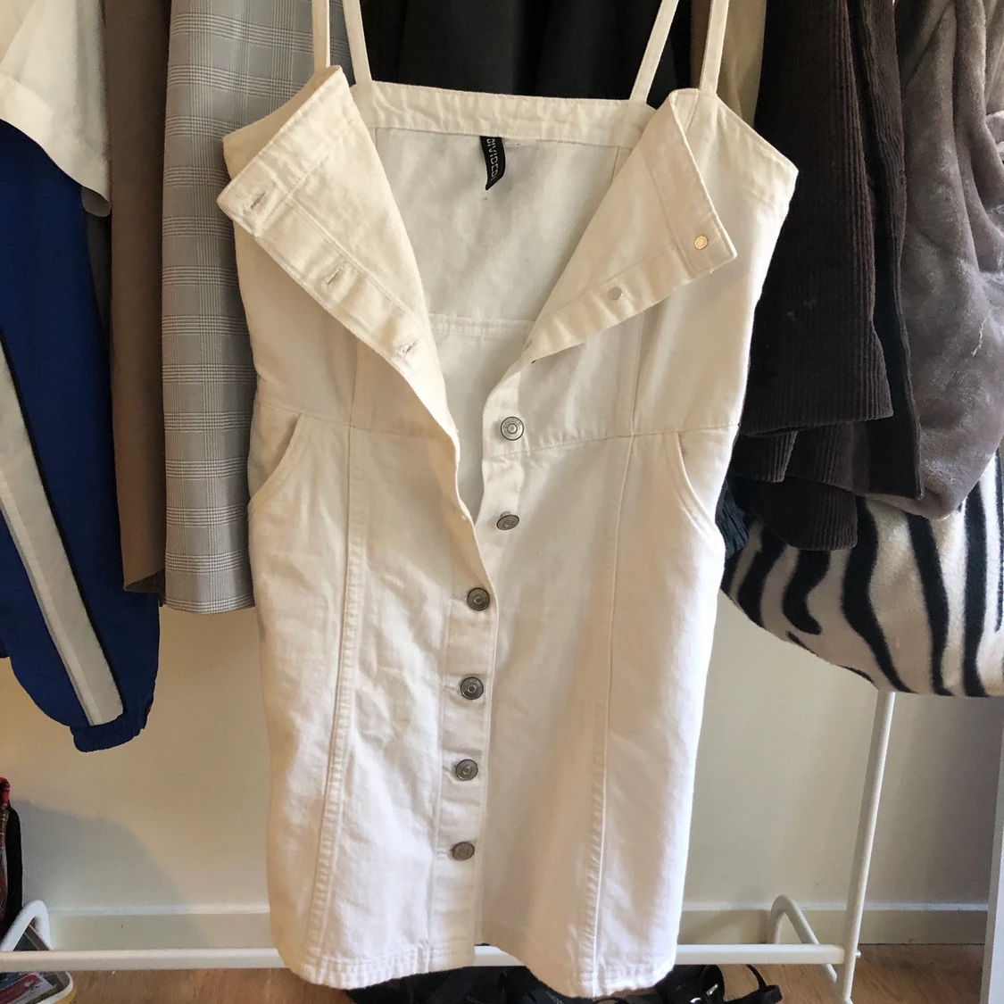 Vit jeansklänning - 91