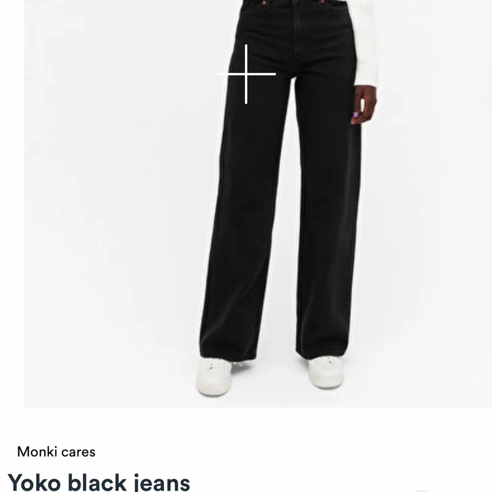 Säljer mina jeans från Monki i modellen Yoko☺️ i bra skick. Jeans & Byxor.