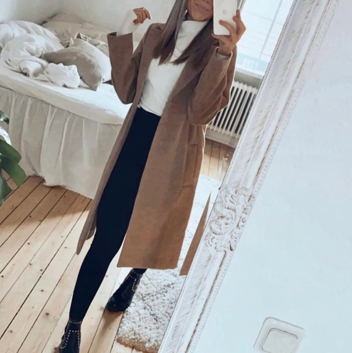 Kamelfärgad kappa H&M strl 34