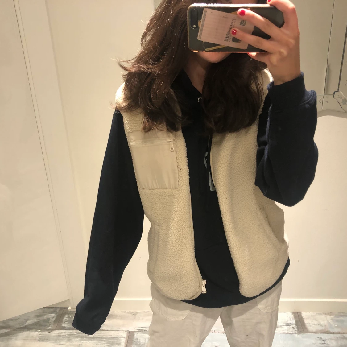 Vit pälsväst lindex - 90