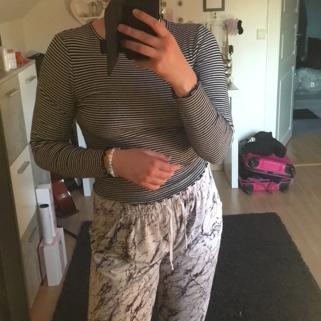 Svart och vit randig tröja stl 36 - 90