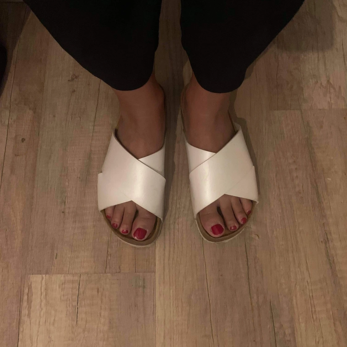 Supersnygga och sköna skor, perfekta nu till sommaren - 90