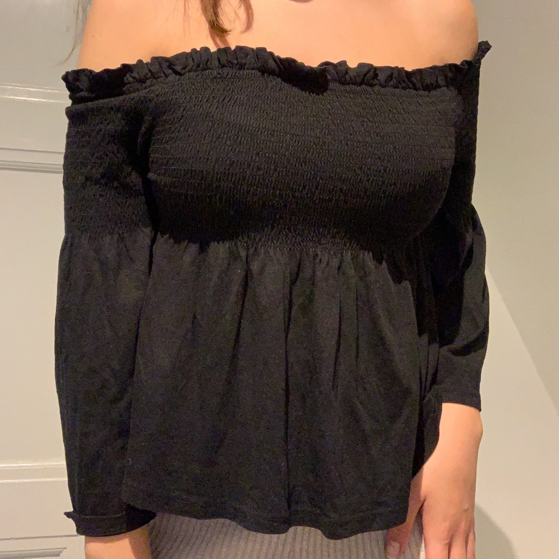 Off-shoulder topp perfekt till sommaren! - 90
