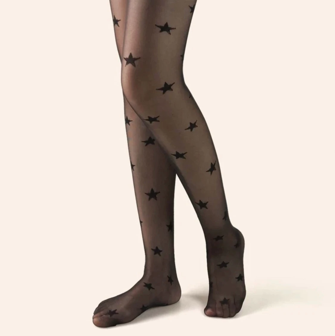 Svarta/stjärnade strumpbyxor⭐️