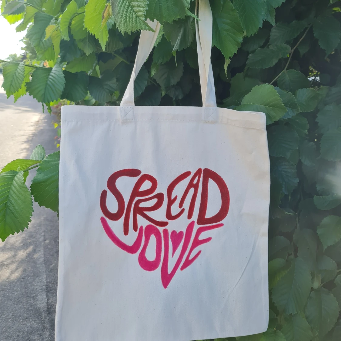 spread love tote bag ❤