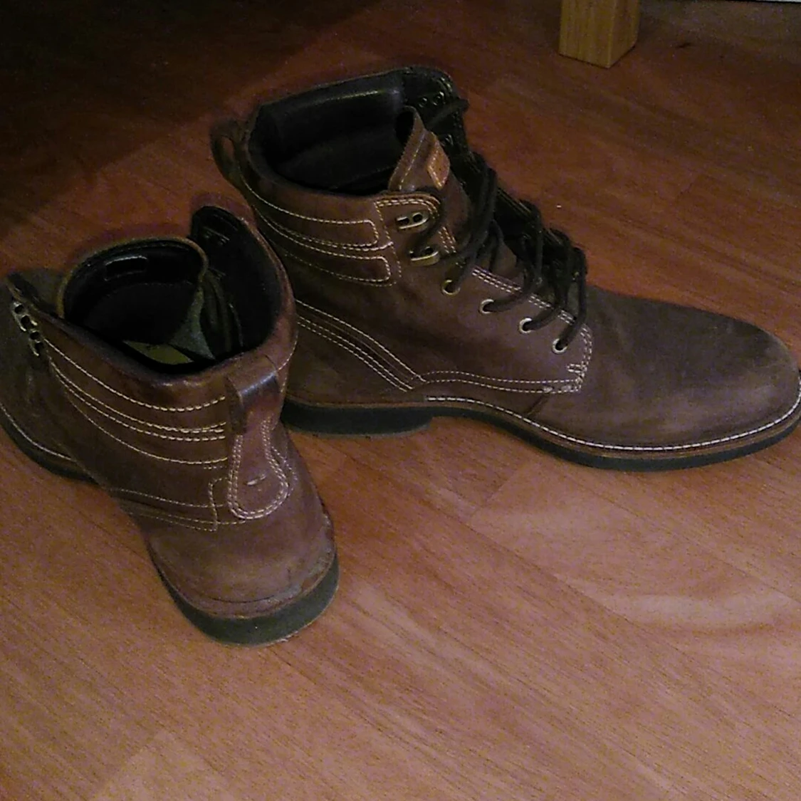 Ecco kängor i skinn stl45 - 91