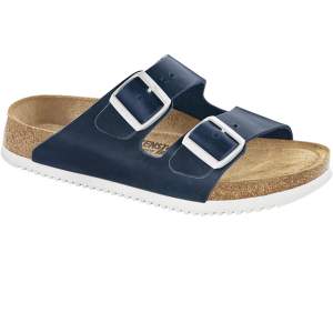 lackade blåa birkenstock i storlek 38! använda men i mycket gott skick! 