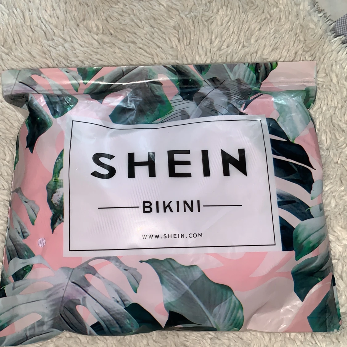 Lila bikini fårn shein i st xs/s - 90