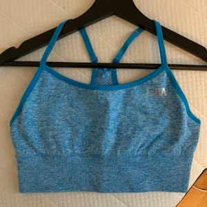 Icaniwill queen mesh top - Storlek M. Knappt använd! 