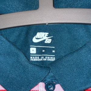 Nike x parra - Fräscht plagg från nike! Knappt användt pågrund av för stor i storlek :p