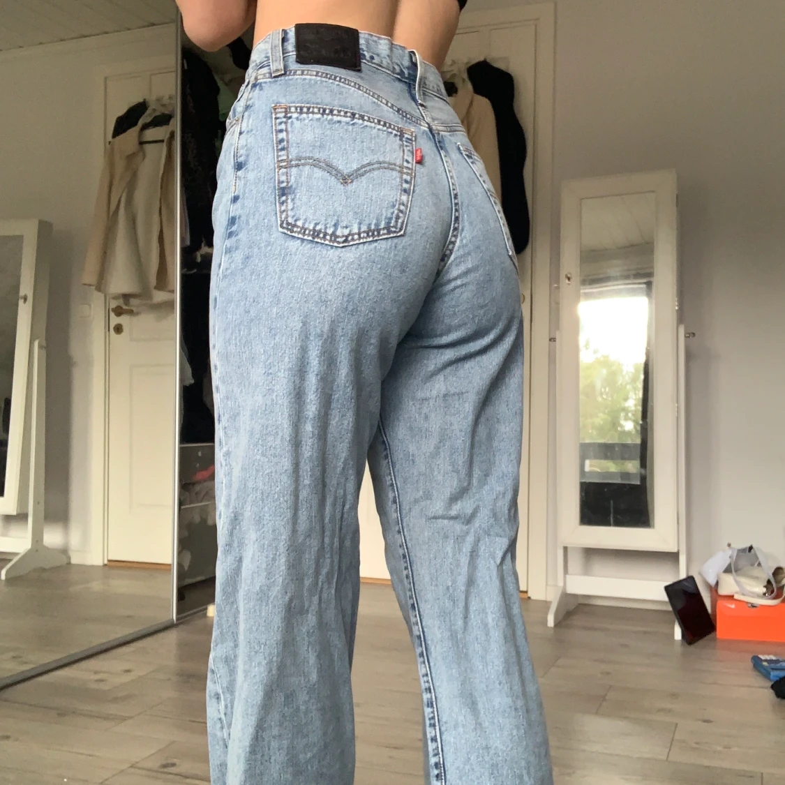 Levi’s Jeans - 90