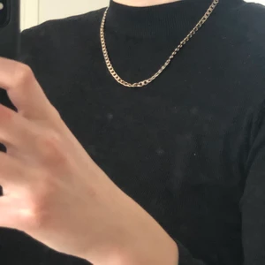 Guldkedja - Guldkedja som är iprincip oanvänd💕