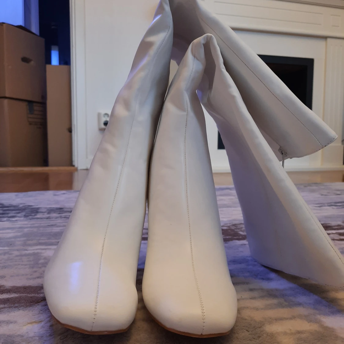 vita knähöga boots - 91