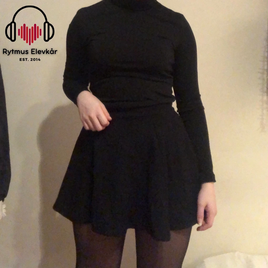 Svart kjol