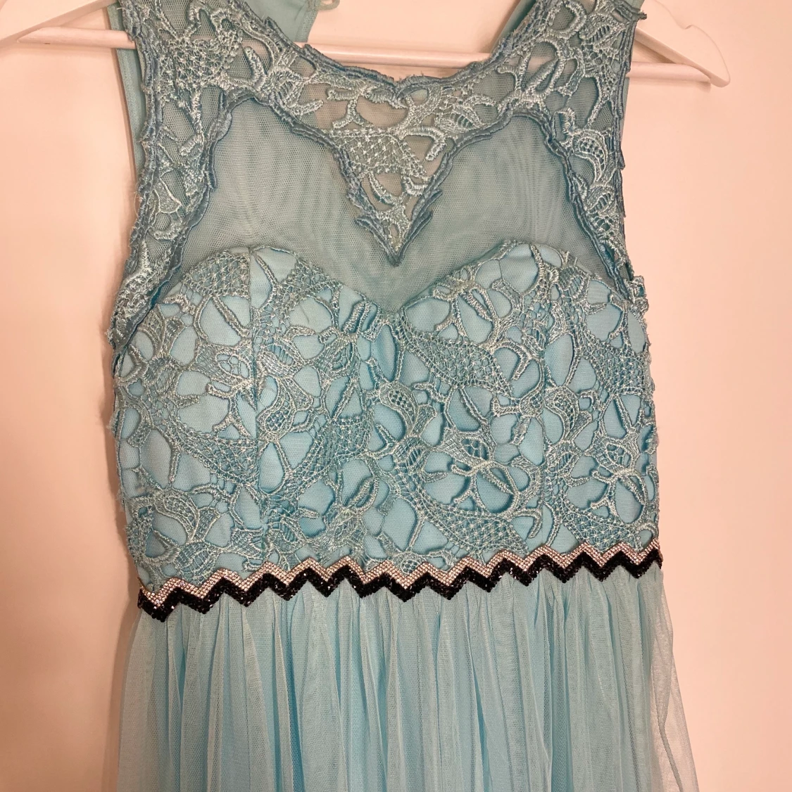 PRIS KAN DISKUTERAS KLÄNNING