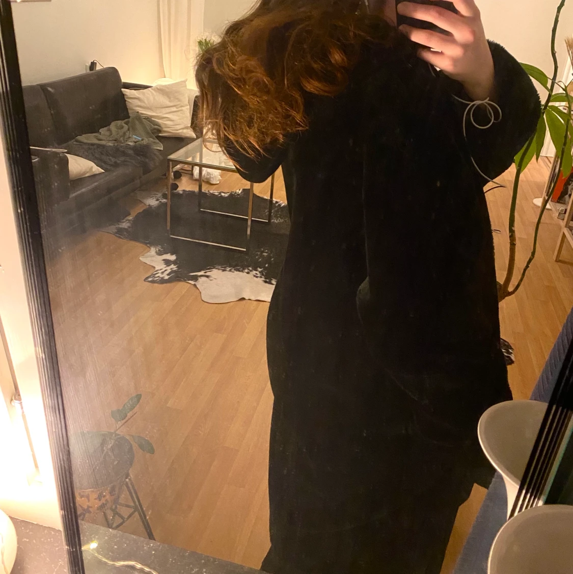 Lurvig pälsjacka med luva - 91