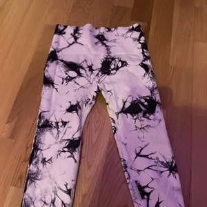 tränings leggings - oanvänd.