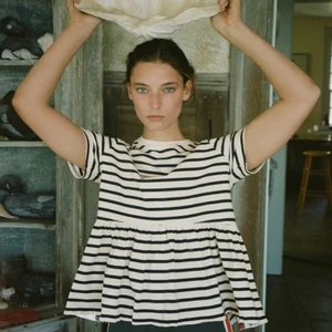 Zara randig tröja - Superfin tröja från zara men som jag knappt fått användning för!💕 köp direkt för 90kr + frakt 📦 💕 (kan också mötas upp!)