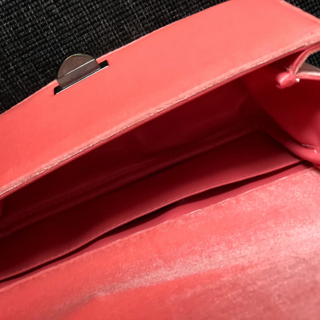 Rosa axelväska i mocka💕 - 90