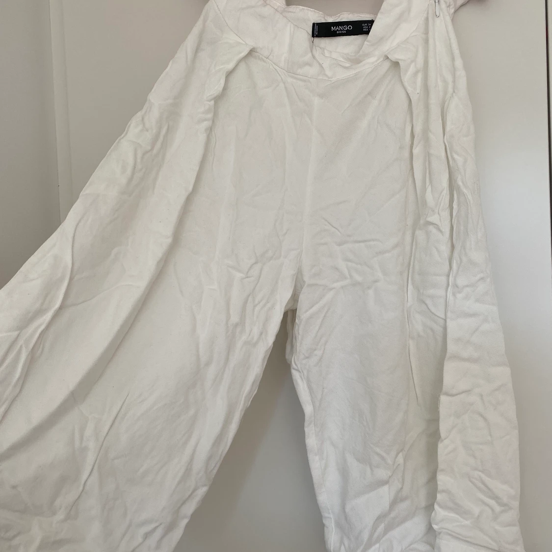 Vita byxor från mango - 90