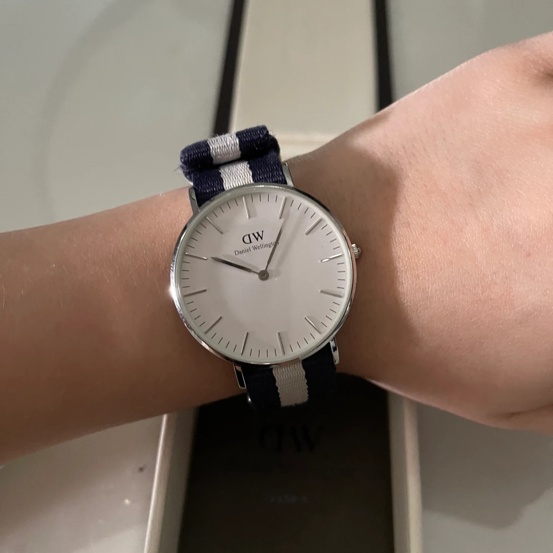 Klocka från Daniel Wellington  - 90