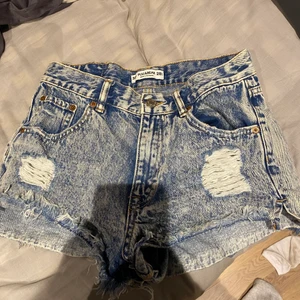 Shorts - Köpta på plick men har aldrig fått användning för dem 💕