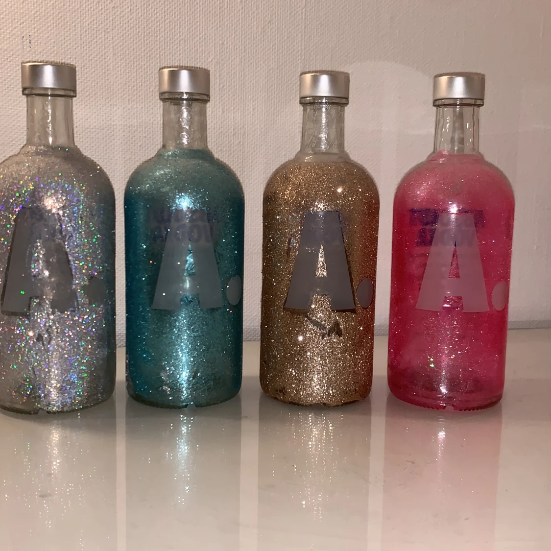 Tomma vodka flaskor  - 90