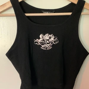 Topp - Topp från shein som det står ’angel baby’ på